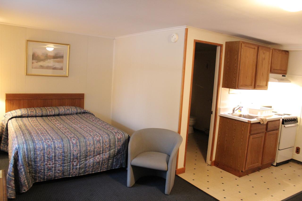 Nootka Lodge Woodsville Екстериор снимка