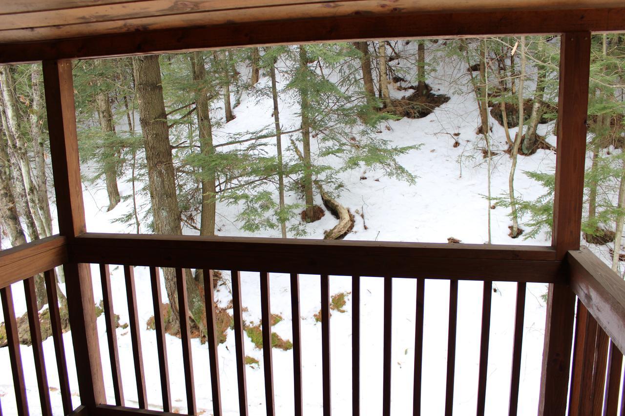 Nootka Lodge Woodsville Екстериор снимка