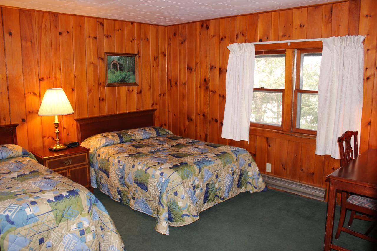 Nootka Lodge Woodsville Екстериор снимка