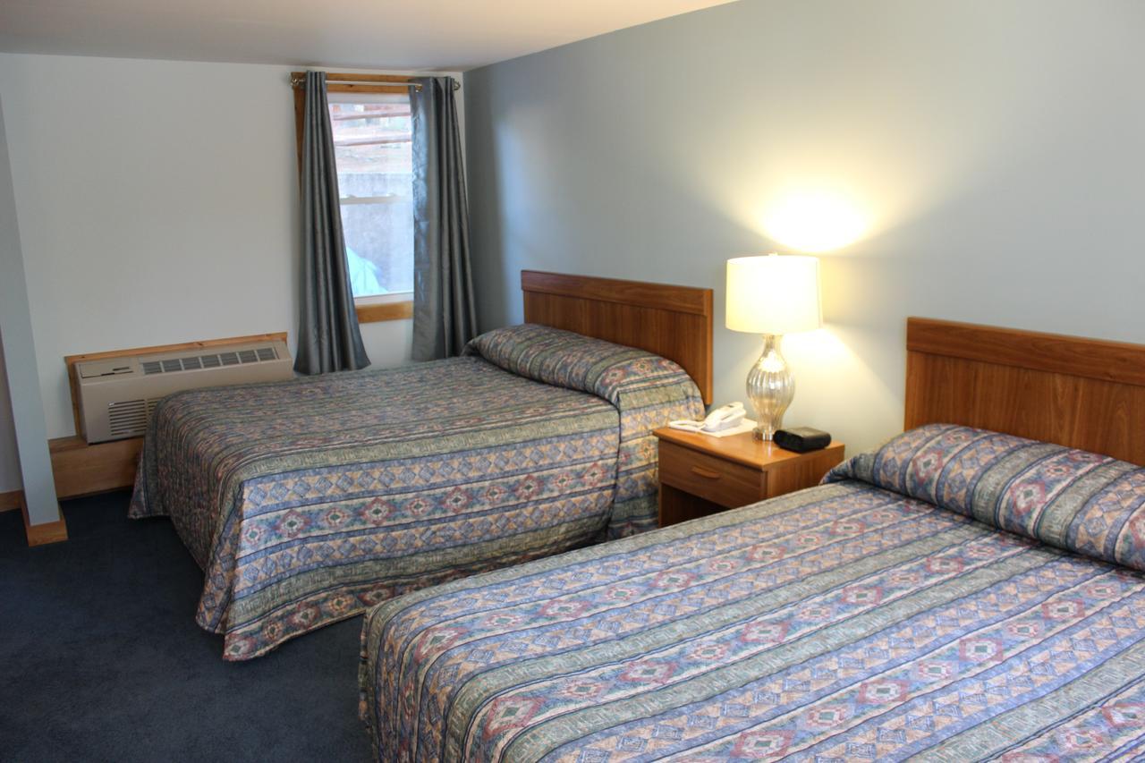 Nootka Lodge Woodsville Екстериор снимка